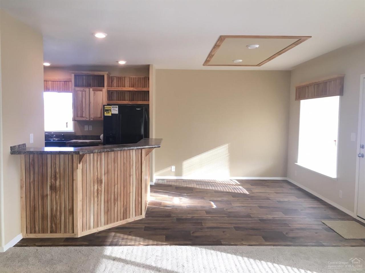 735 Ute Court - Photo 1