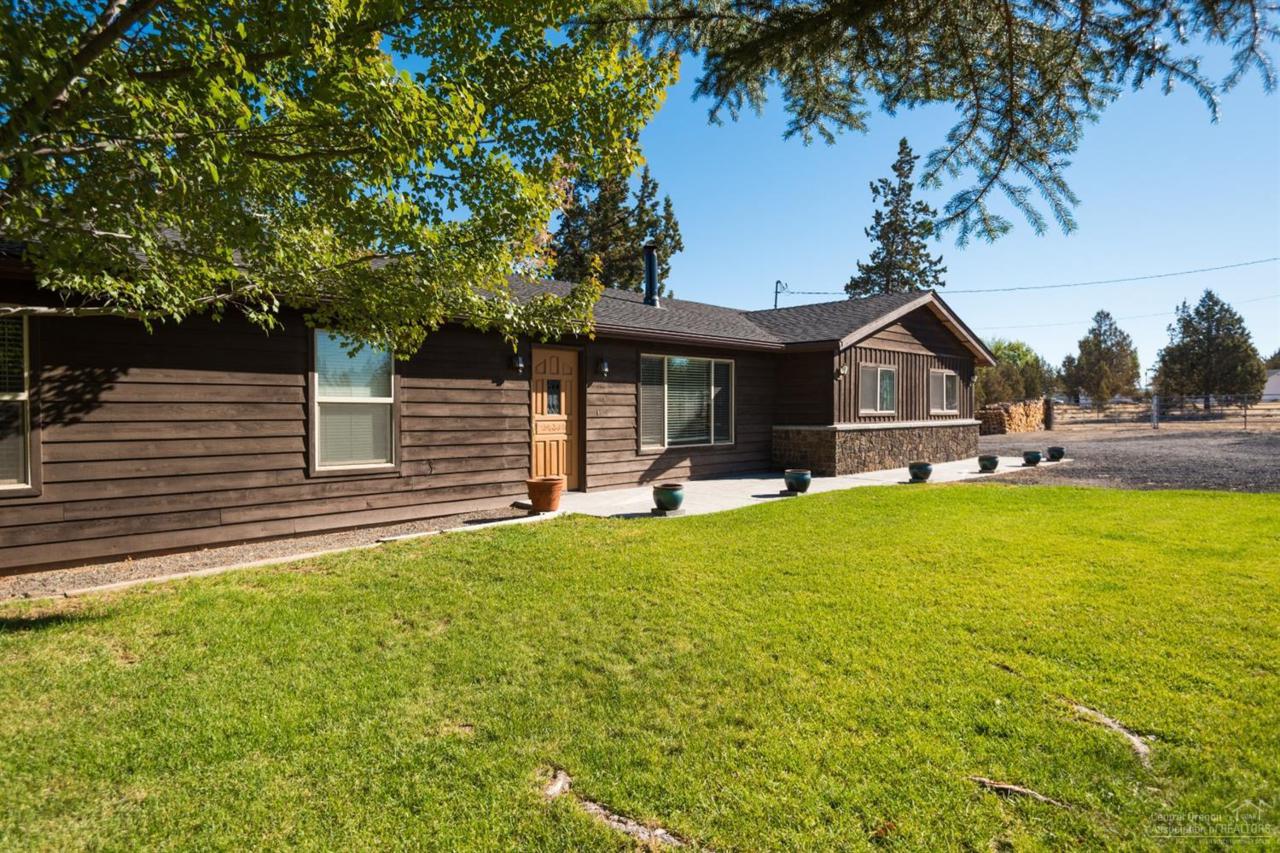 5837 Galloway Loop - Photo 1