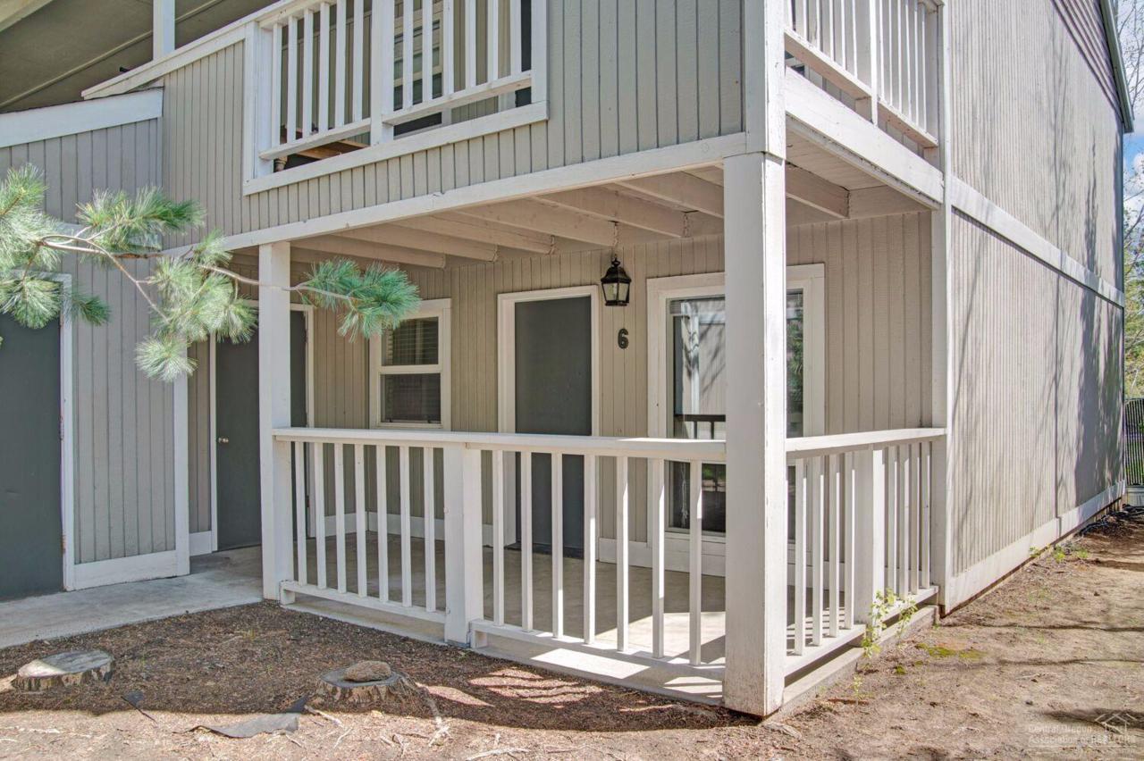 1439 Juniper Street - Photo 1