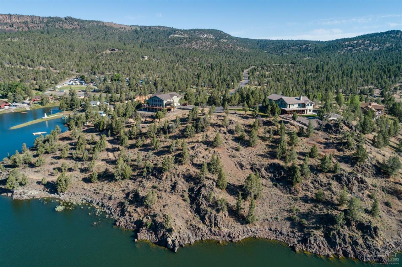 922 Shore Line Road - Photo 1