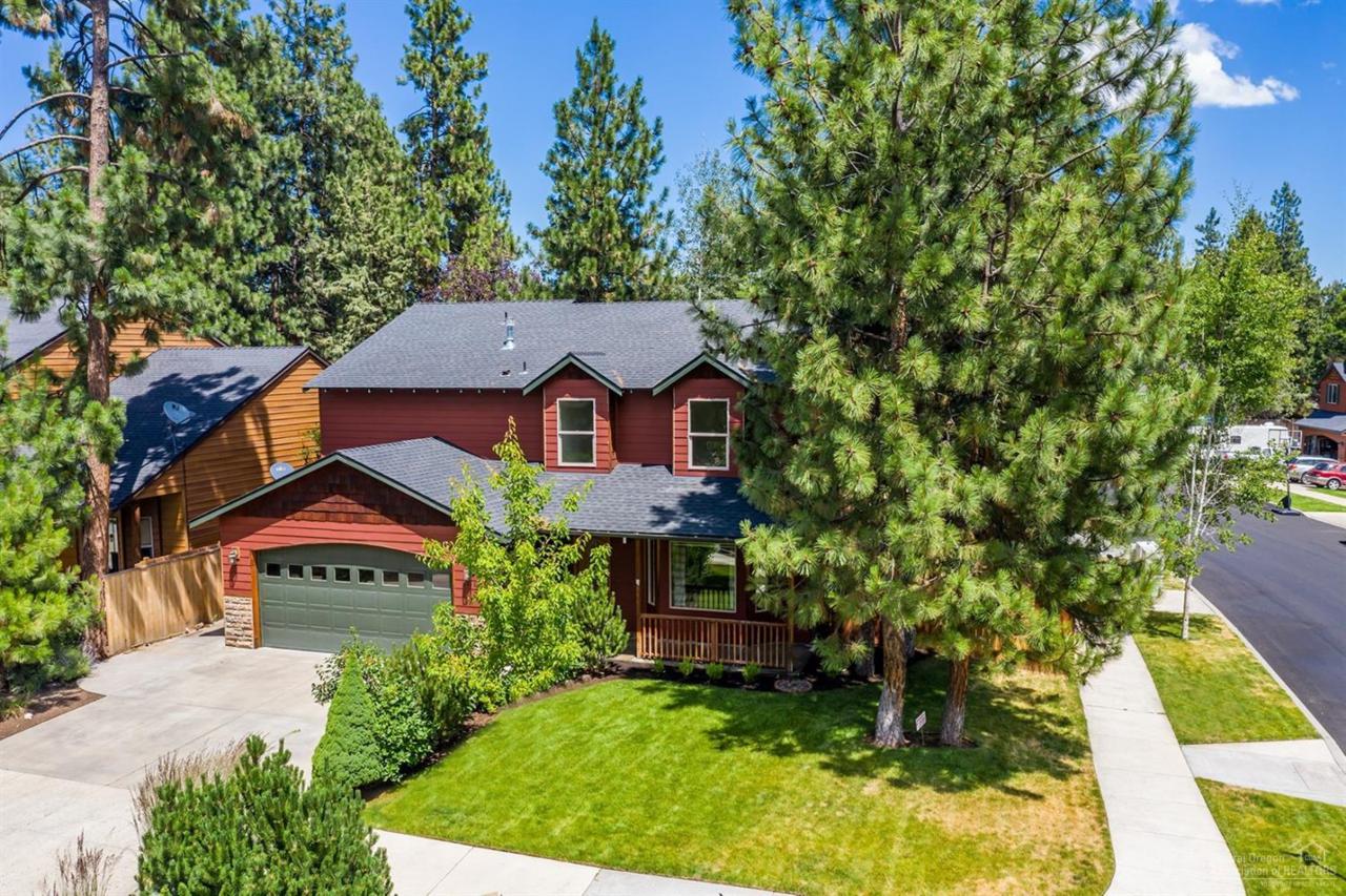 61102 Halley Street - Photo 1