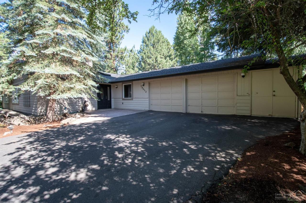 20452 Mainline Road - Photo 1