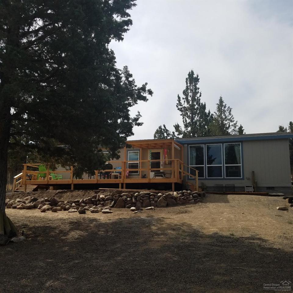 7872 Thompson Court - Photo 1