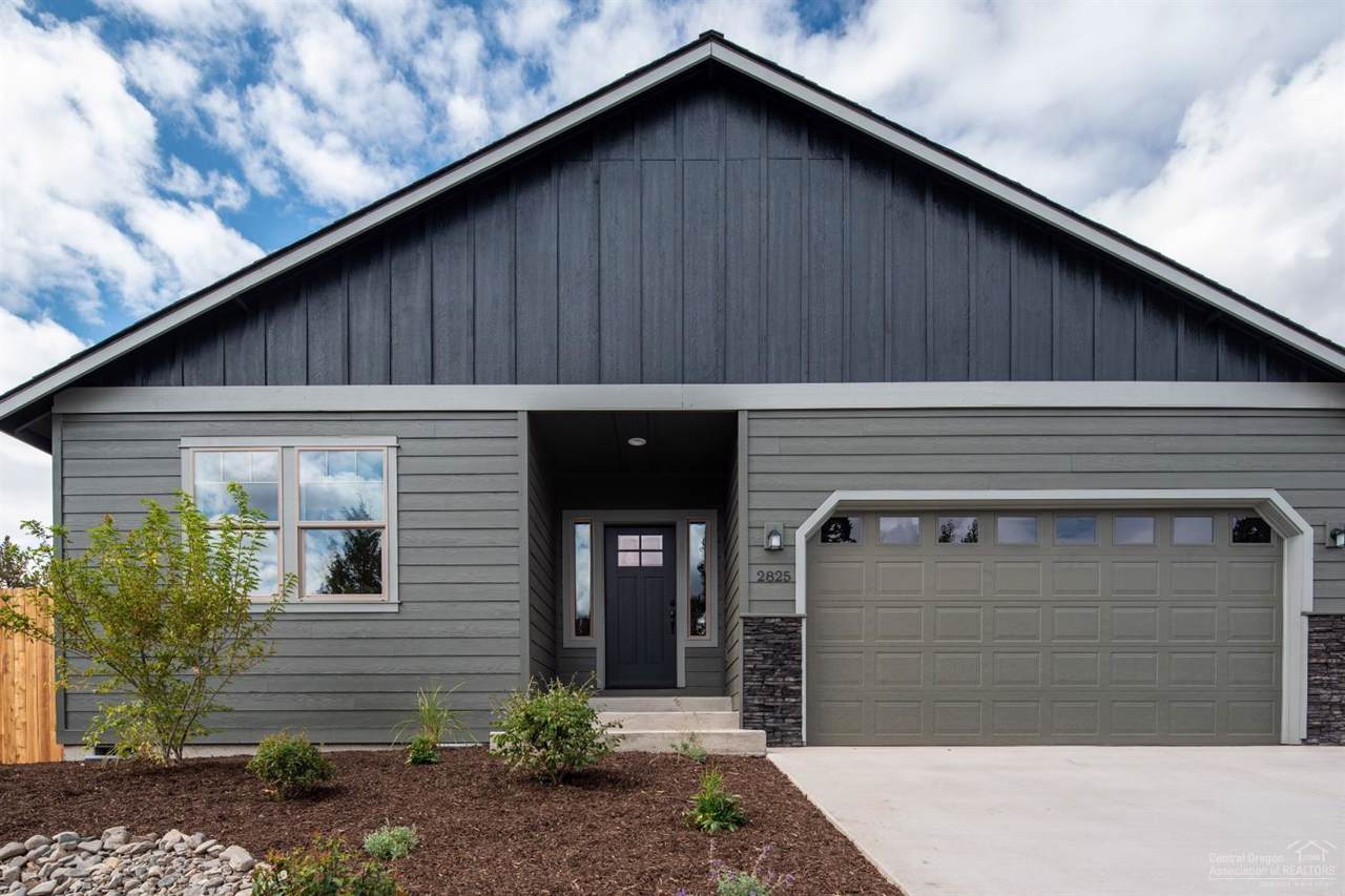2825 33rd Street - Photo 1