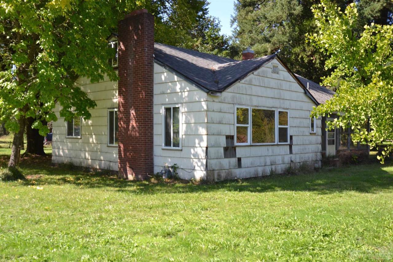 28544 Santiam Highway - Photo 1