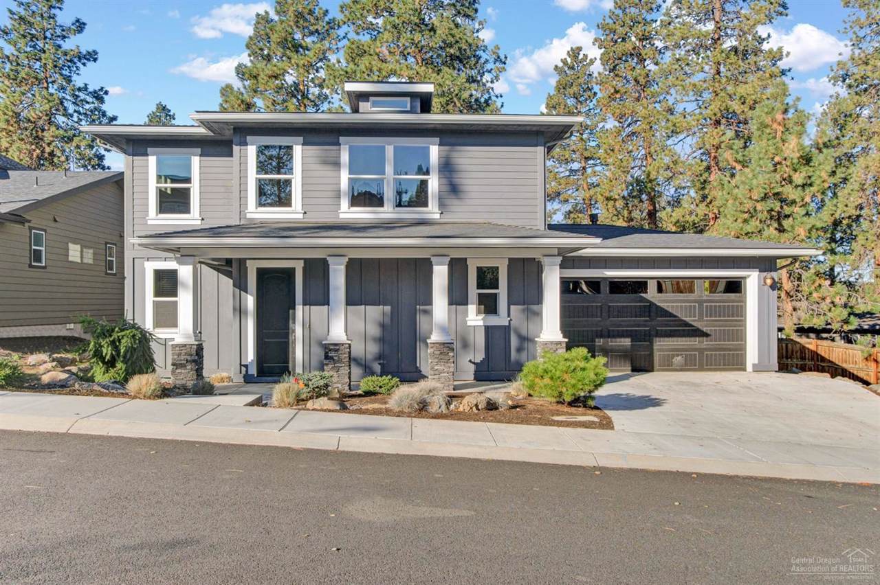 1855 Ellamae Place - Photo 1