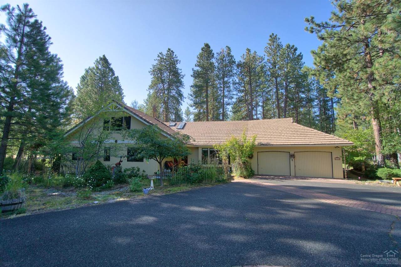 69909 Meadow Parkway - Photo 1