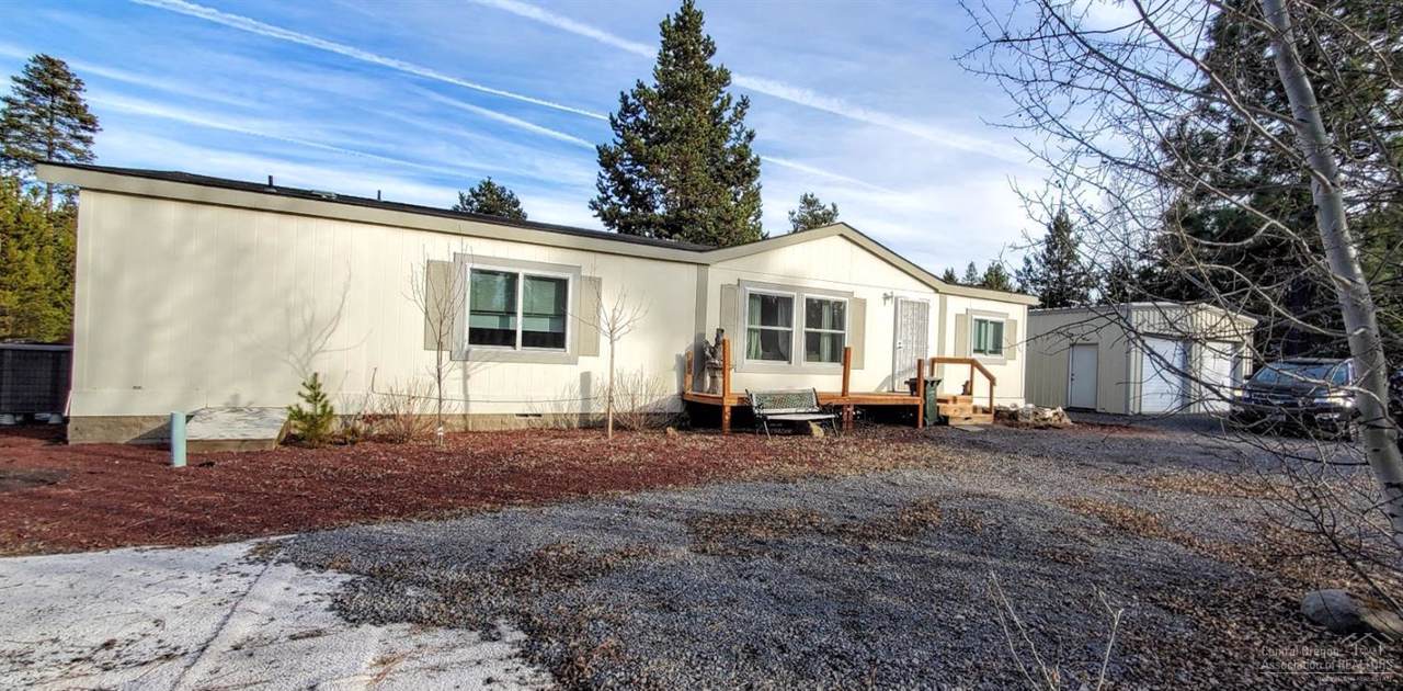 53746 5th Street - Photo 1