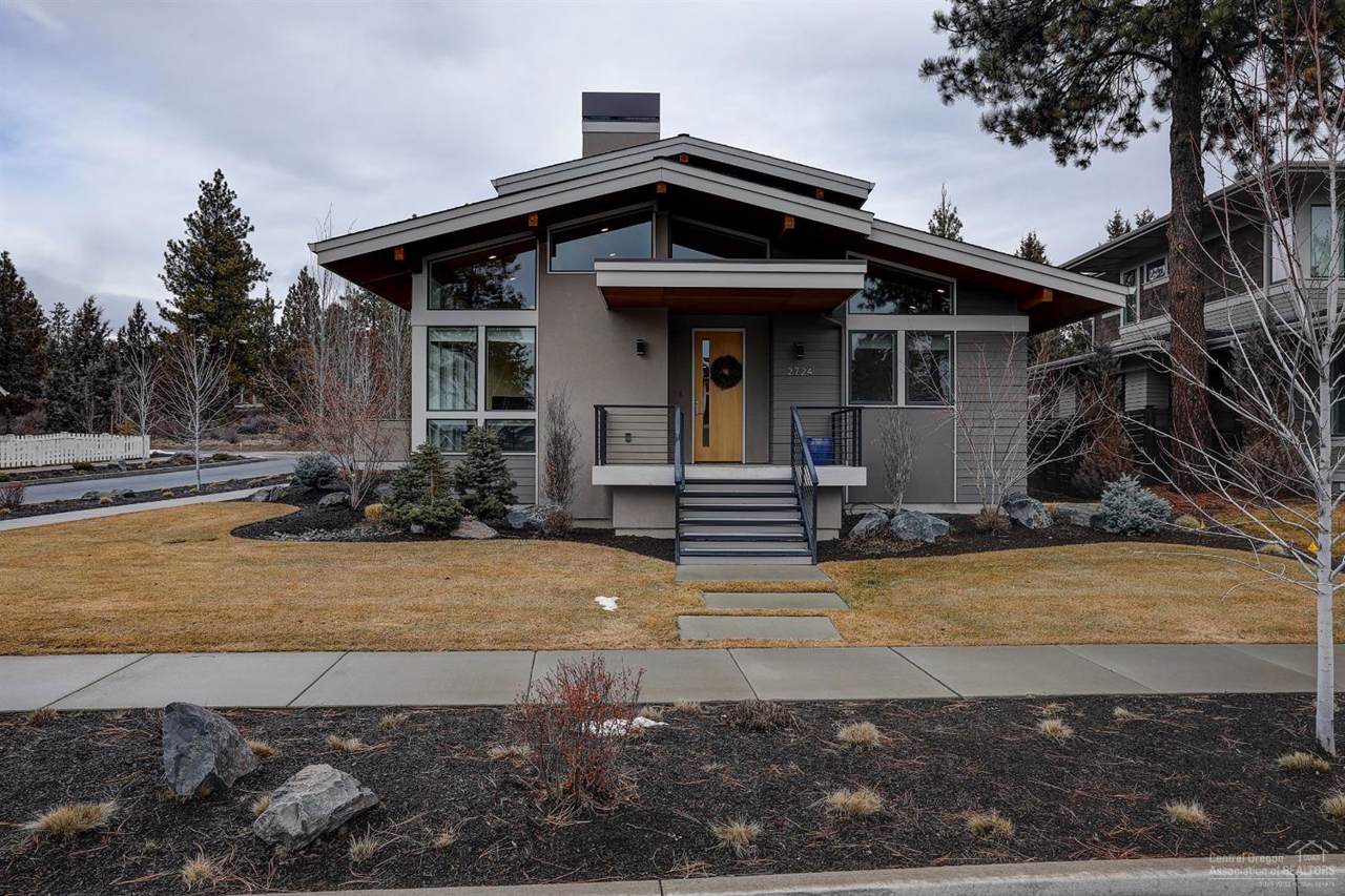2724 Shields Drive - Photo 1