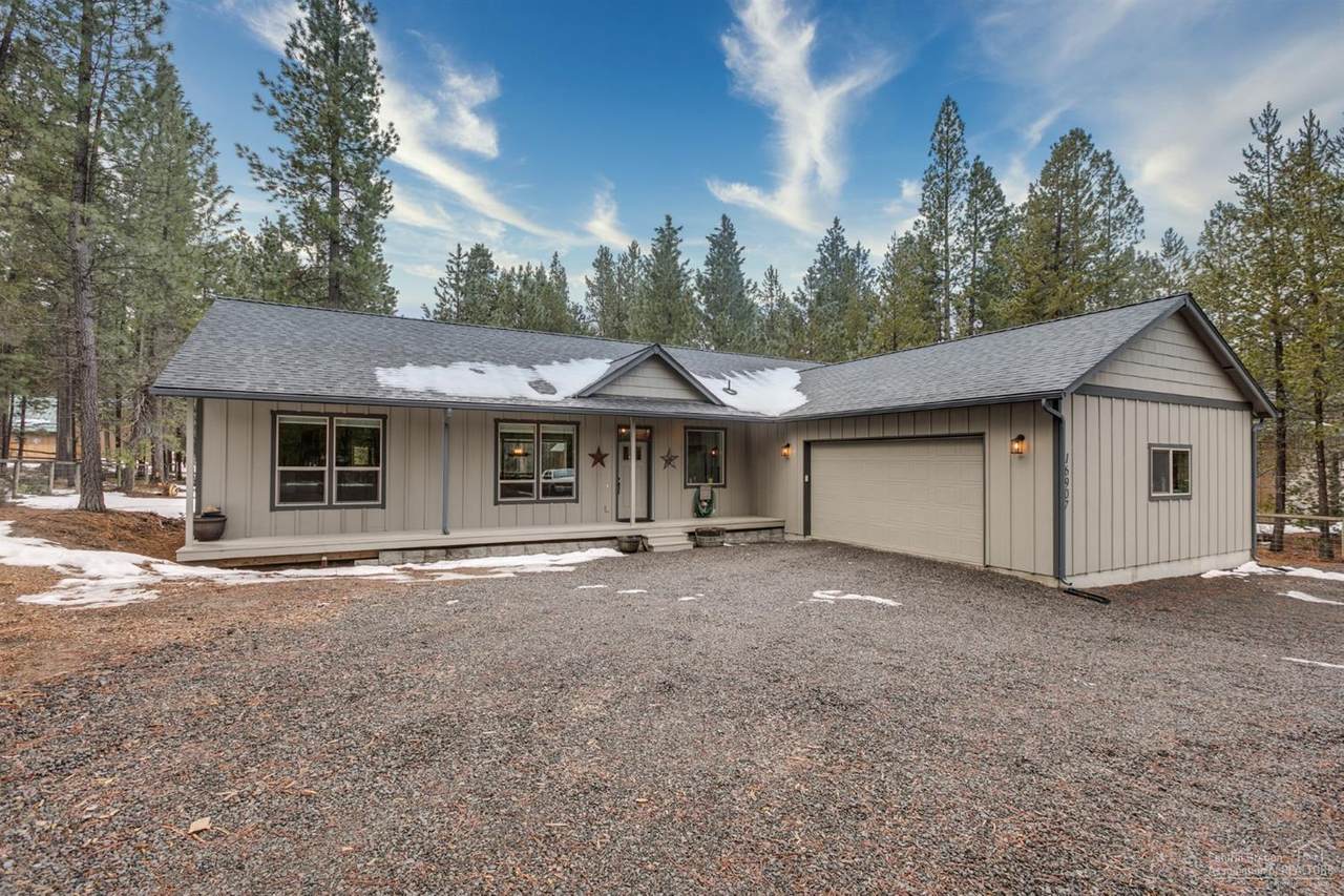 16907 Indio Road - Photo 1