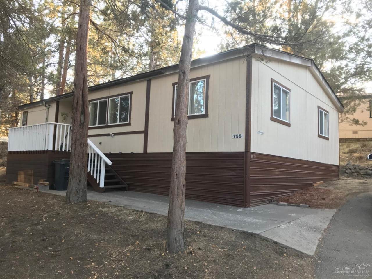 60901 Brosterhous Road - Photo 1 60901 Brosterhous Road - Photo 1