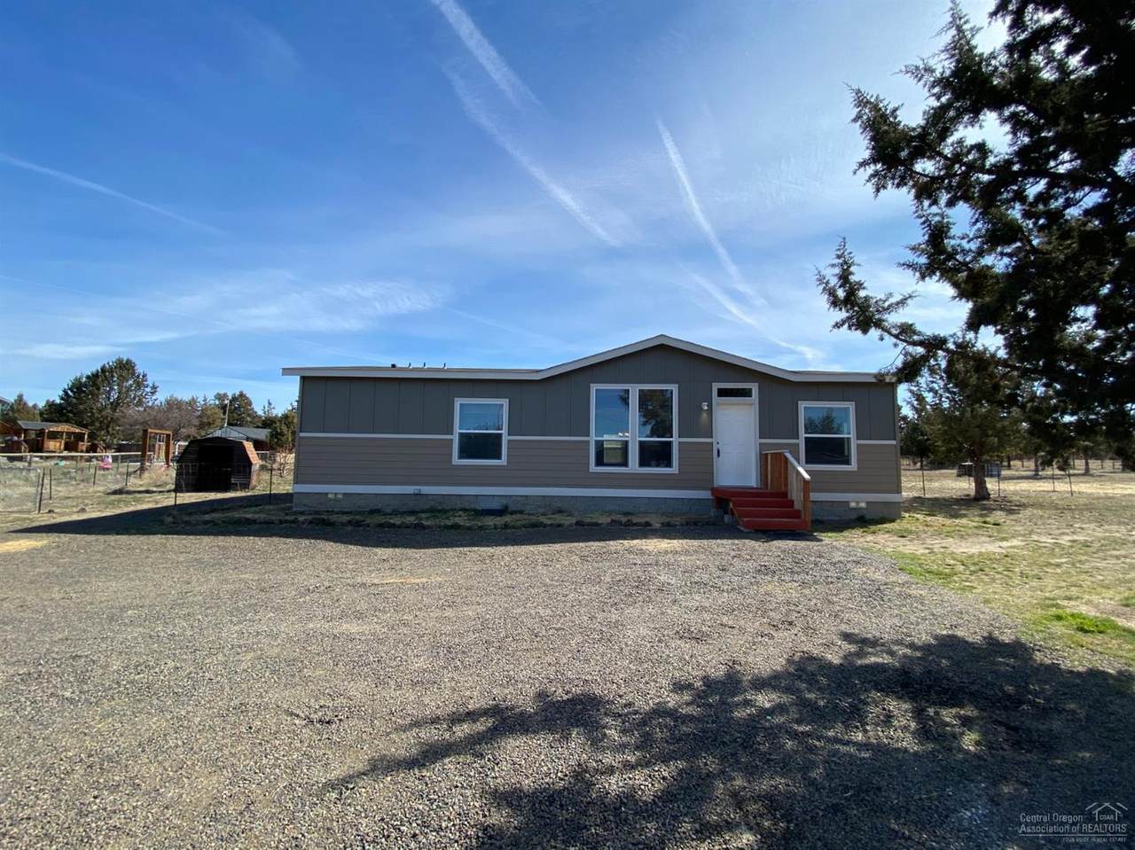 8975 Pasture Court - Photo 1