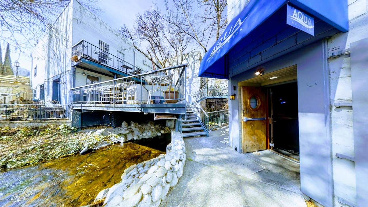 31 Water Street - Photo 1