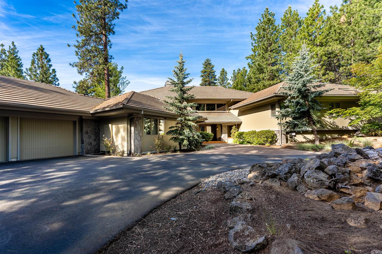 13373 Trillium - Photo 1