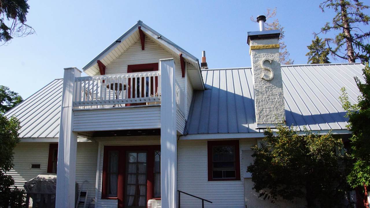 139 9th Street - Photo 1