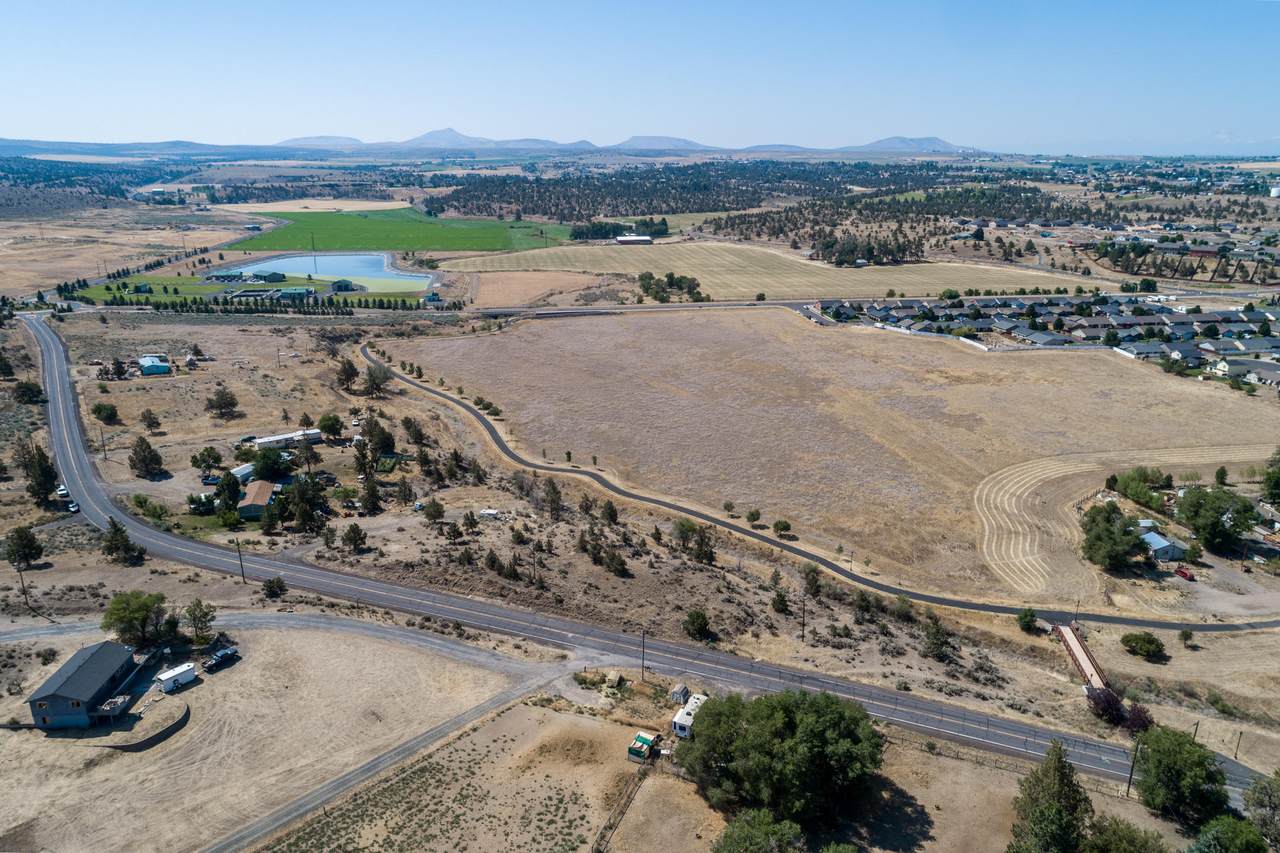 708 Grizzly Road - Photo 1