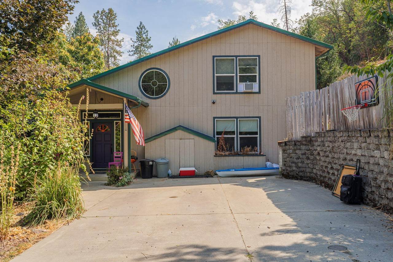 745 Bailey Drive - Photo 1