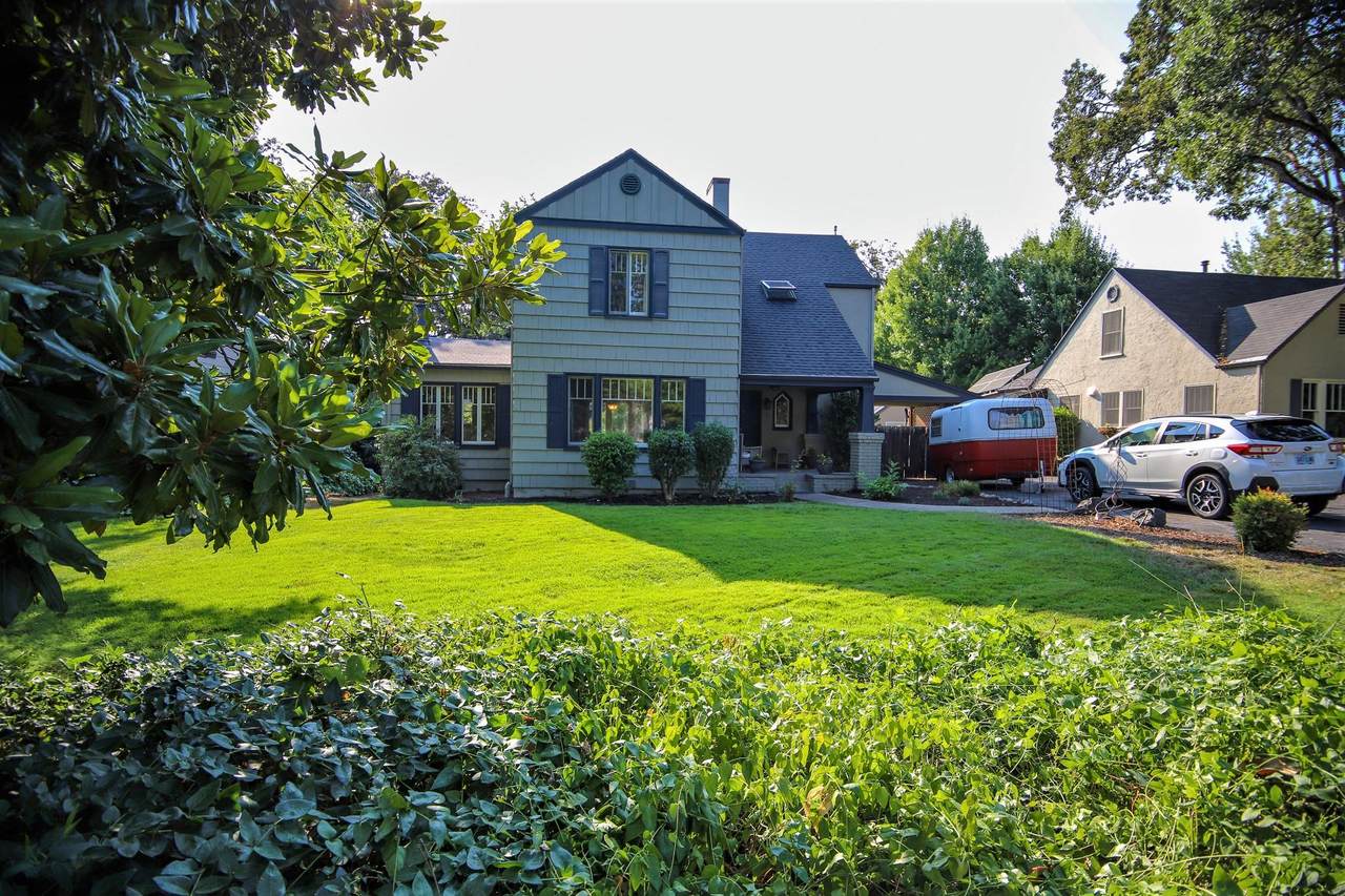 34 Glen Oak Court - Photo 1