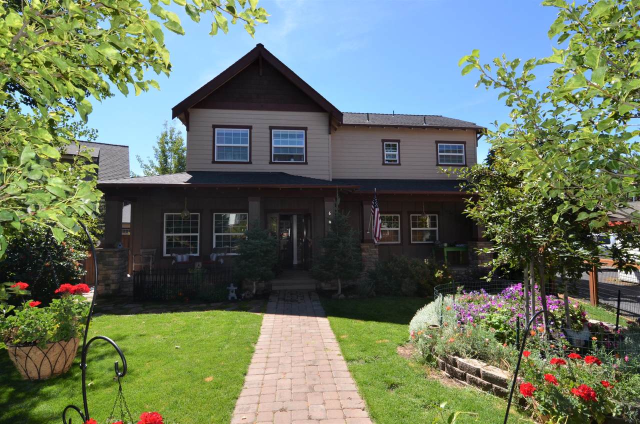 63081 Angler Avenue - Photo 1