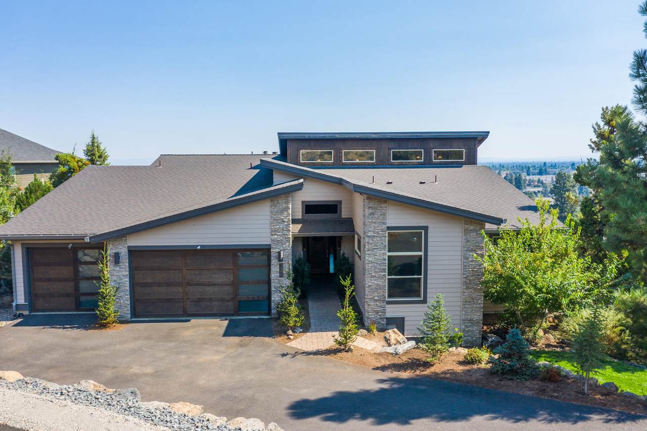 3396 Eighteenth Fairway Place - Photo 1