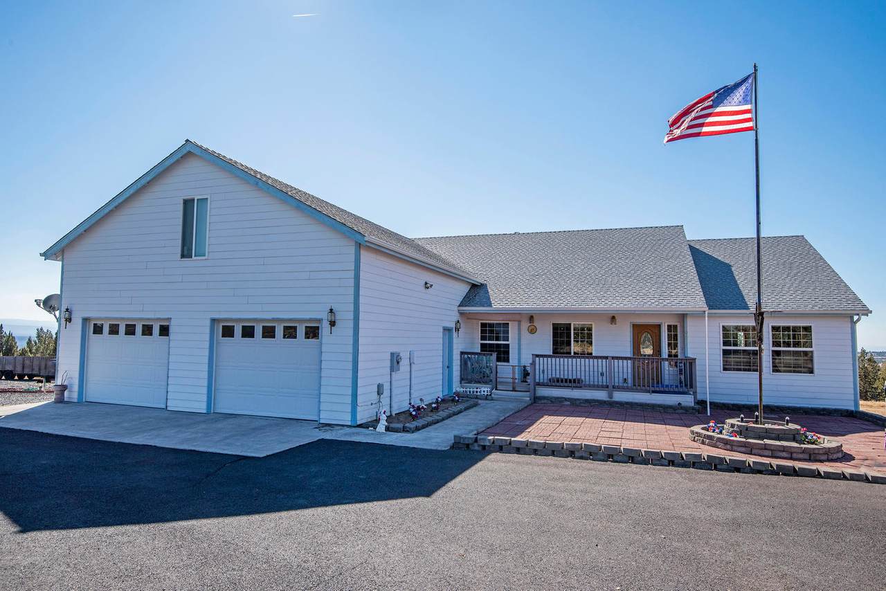 10435 Ridge View Road - Photo 1
