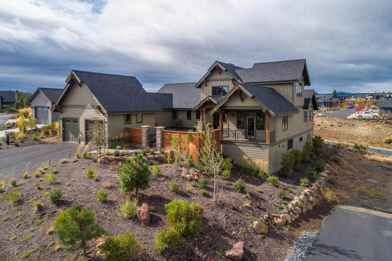 61318 Tetherow Vista Drive - Photo 1