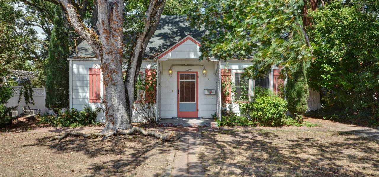 1619 Main Street - Photo 1