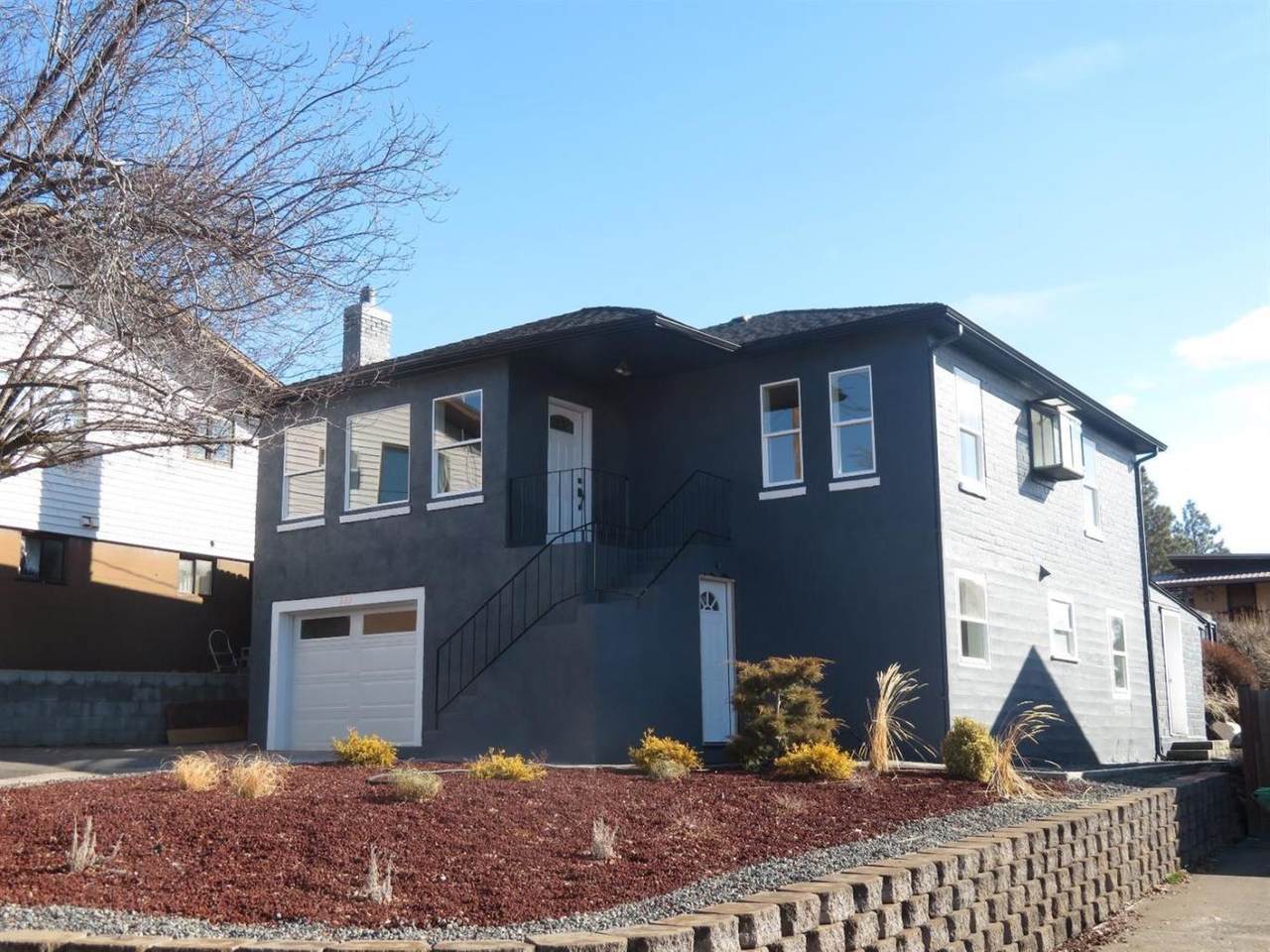 223 Hillside - Photo 1