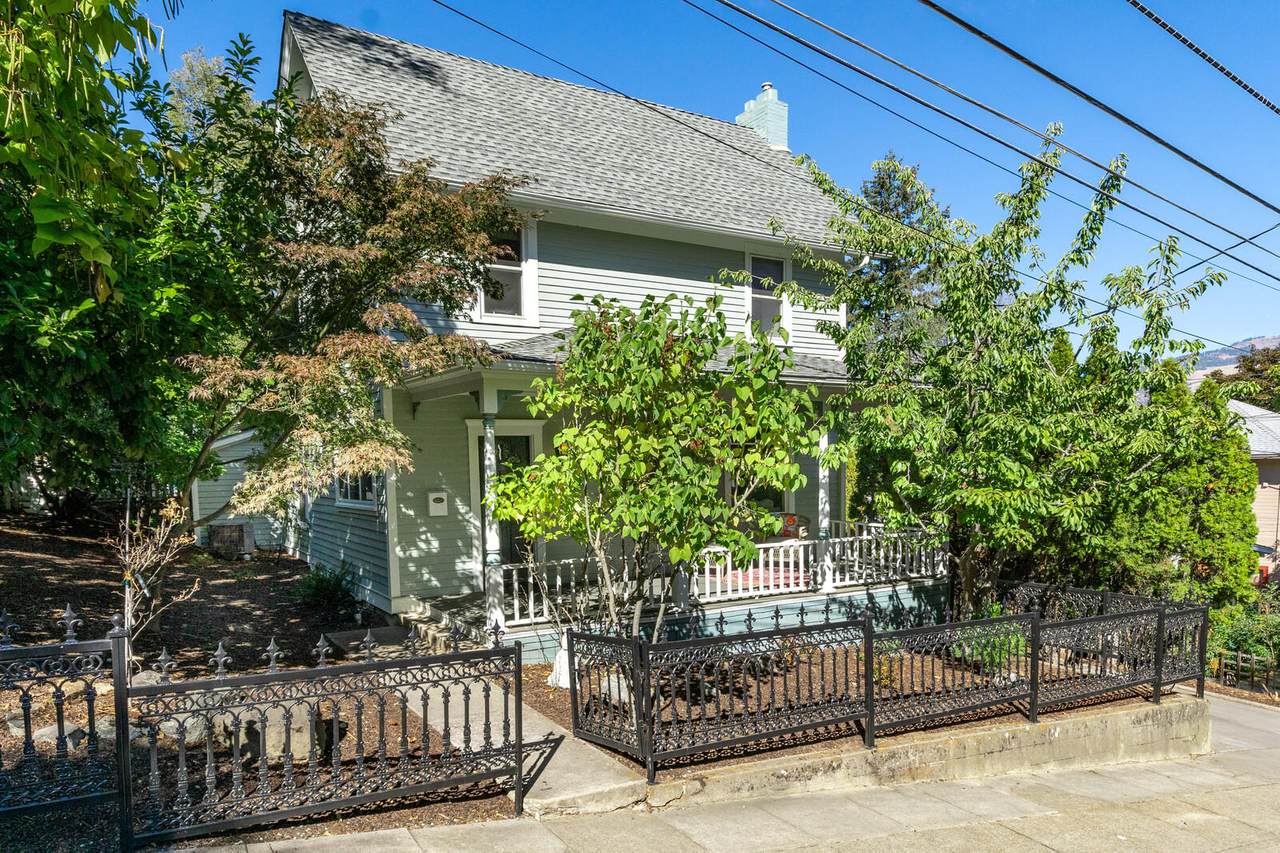 131 Church Street - Photo 1