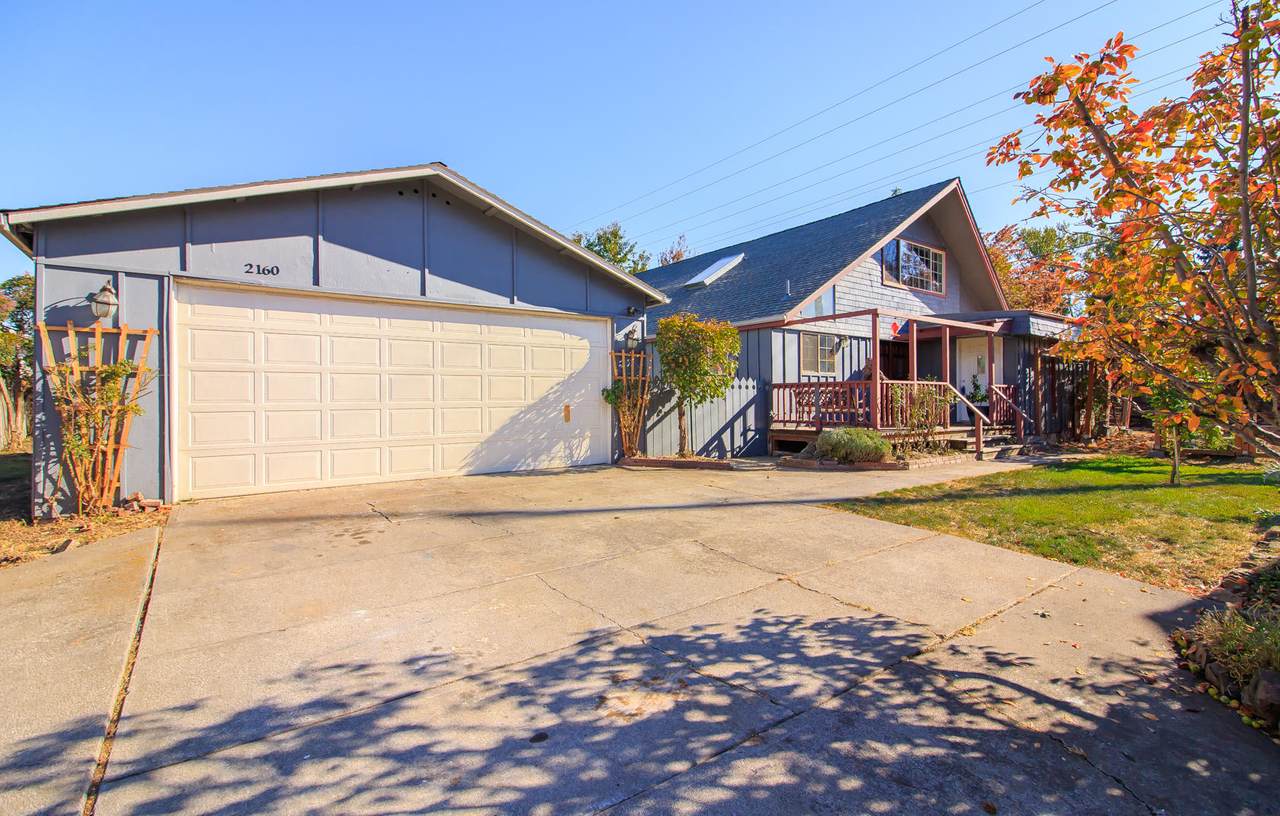 2160 Greenbrook Drive - Photo 1
