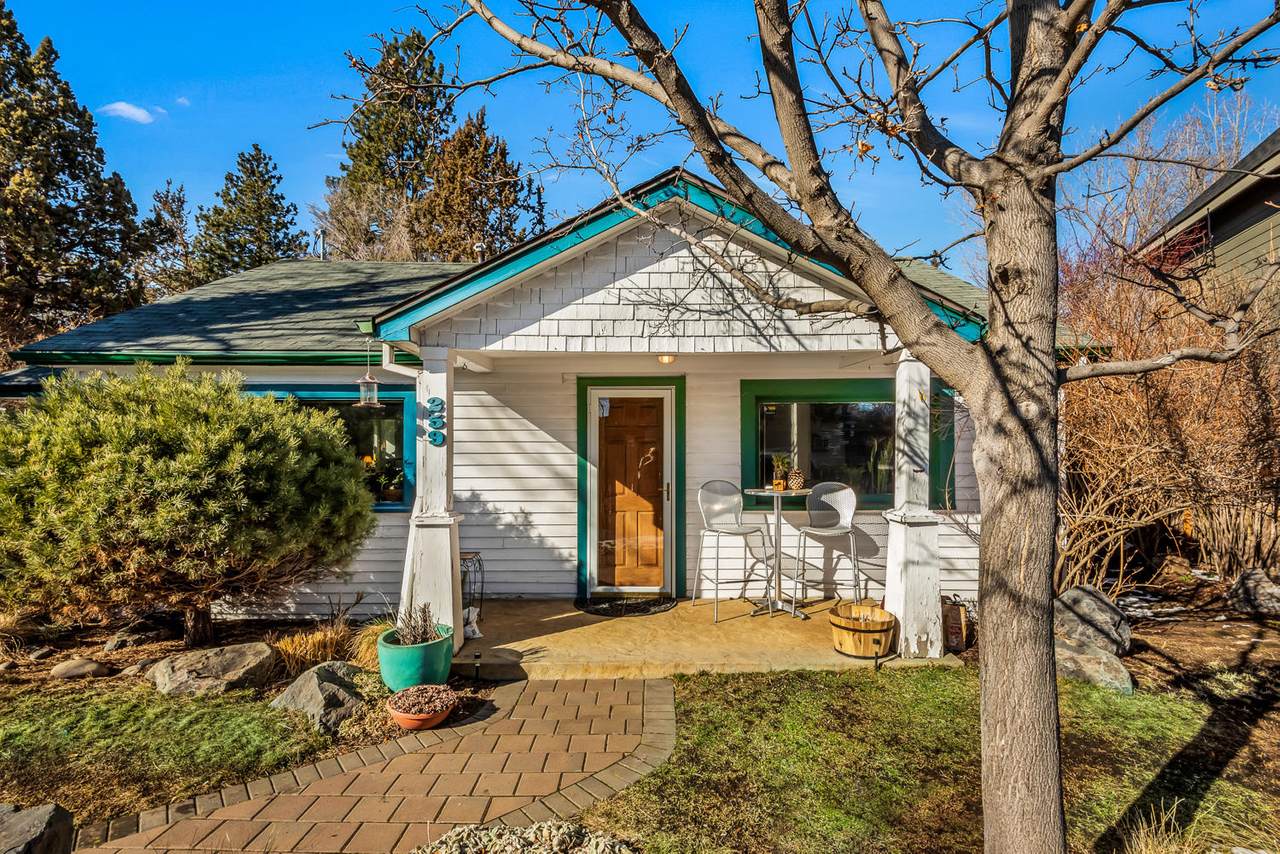259 St Helens Place - Photo 1