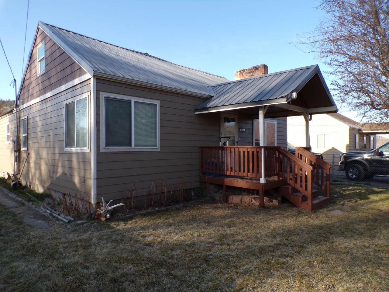 1860-SE Hylton Lane - Photo 1