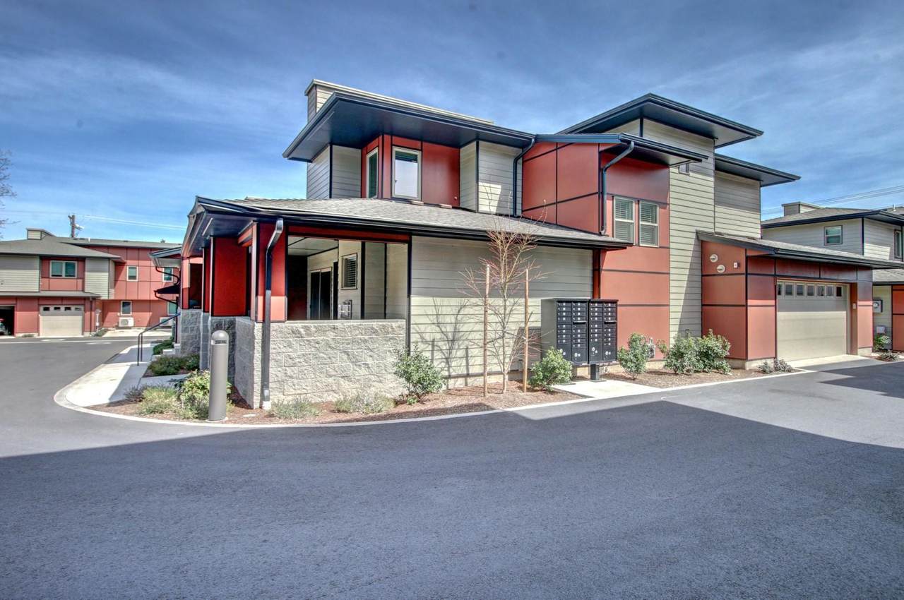 49 Mountain Avenue - Photo 1