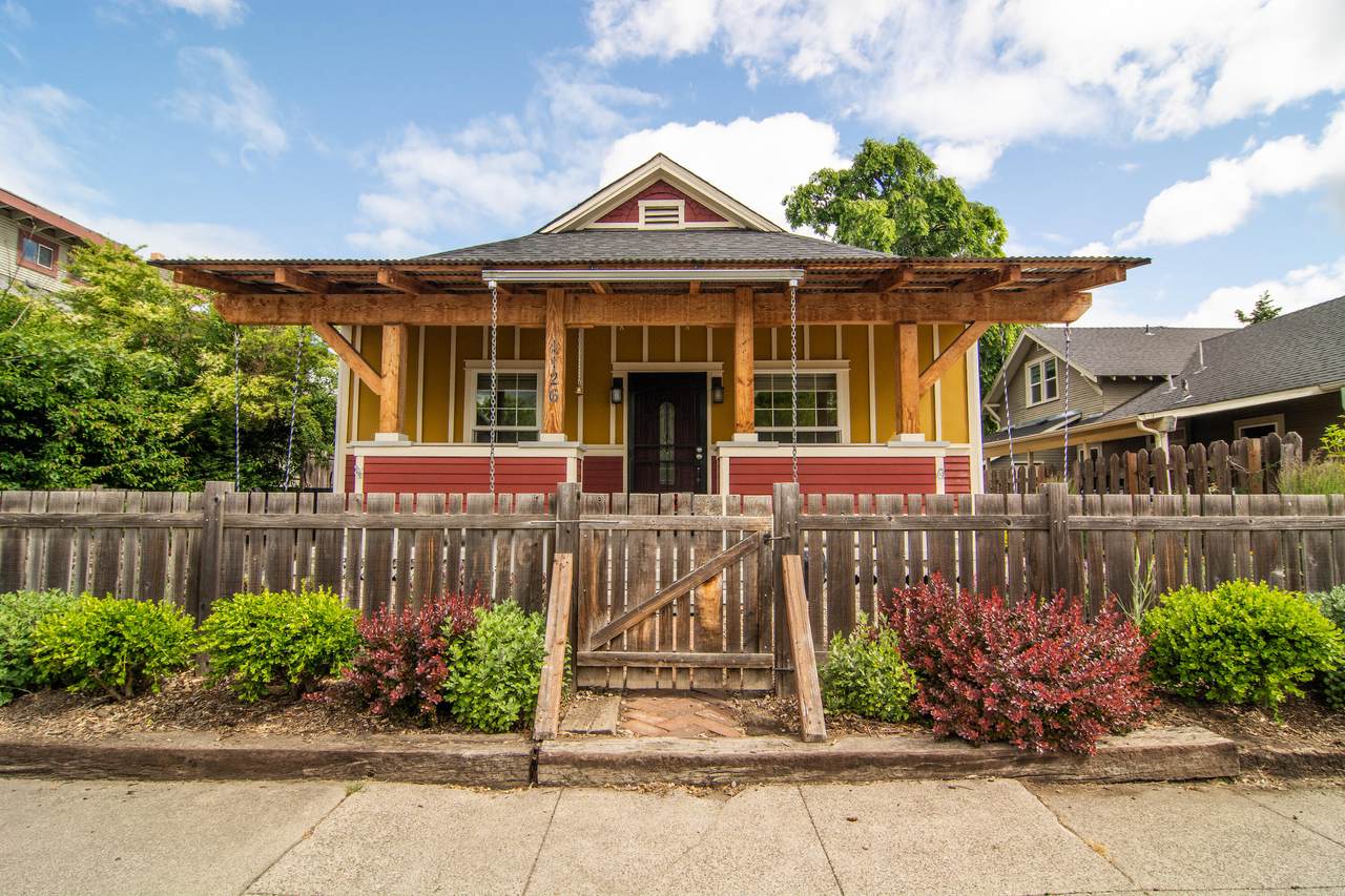1126 10th Street - Photo 1
