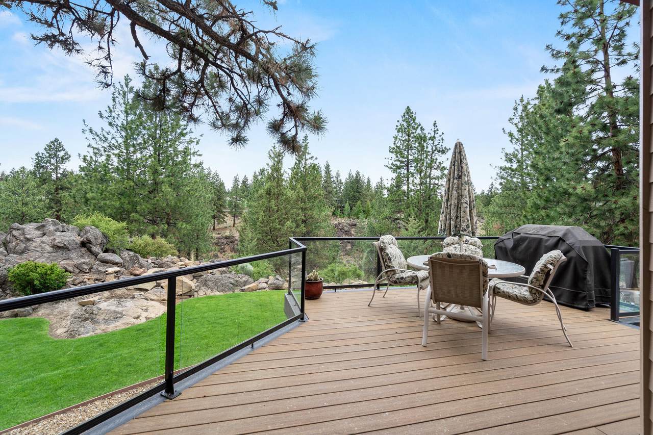 465 Flagline Drive - Photo 1