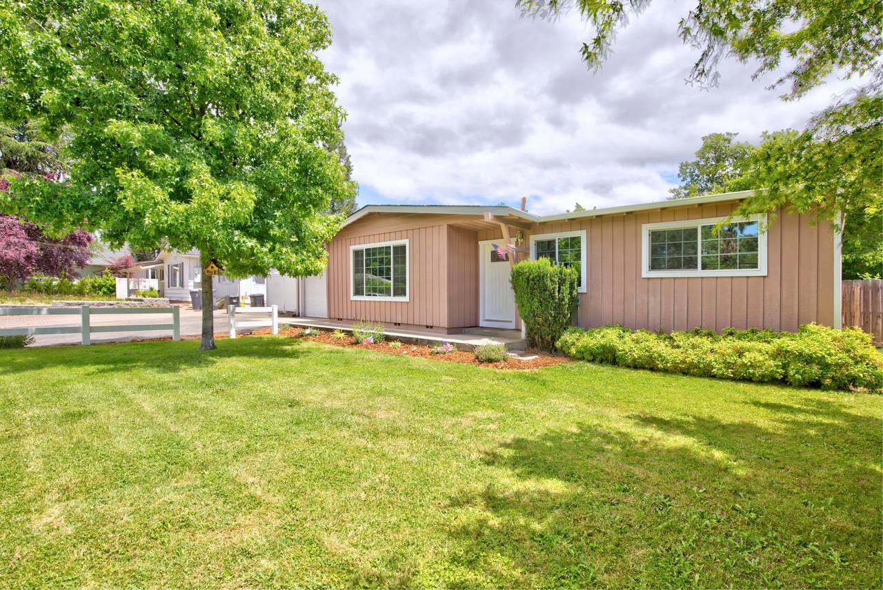 1069 Clarey Avenue - Photo 1