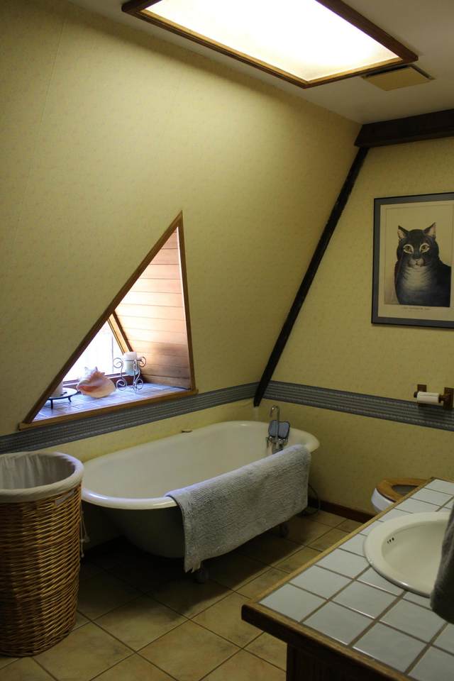 6925 Butte Falls Highway, Eagle Point, OR 97524 (MLS 220126998