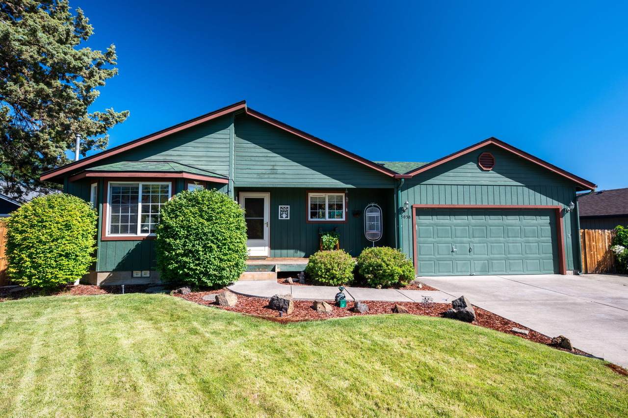 3038 Laramie Way - Photo 1
