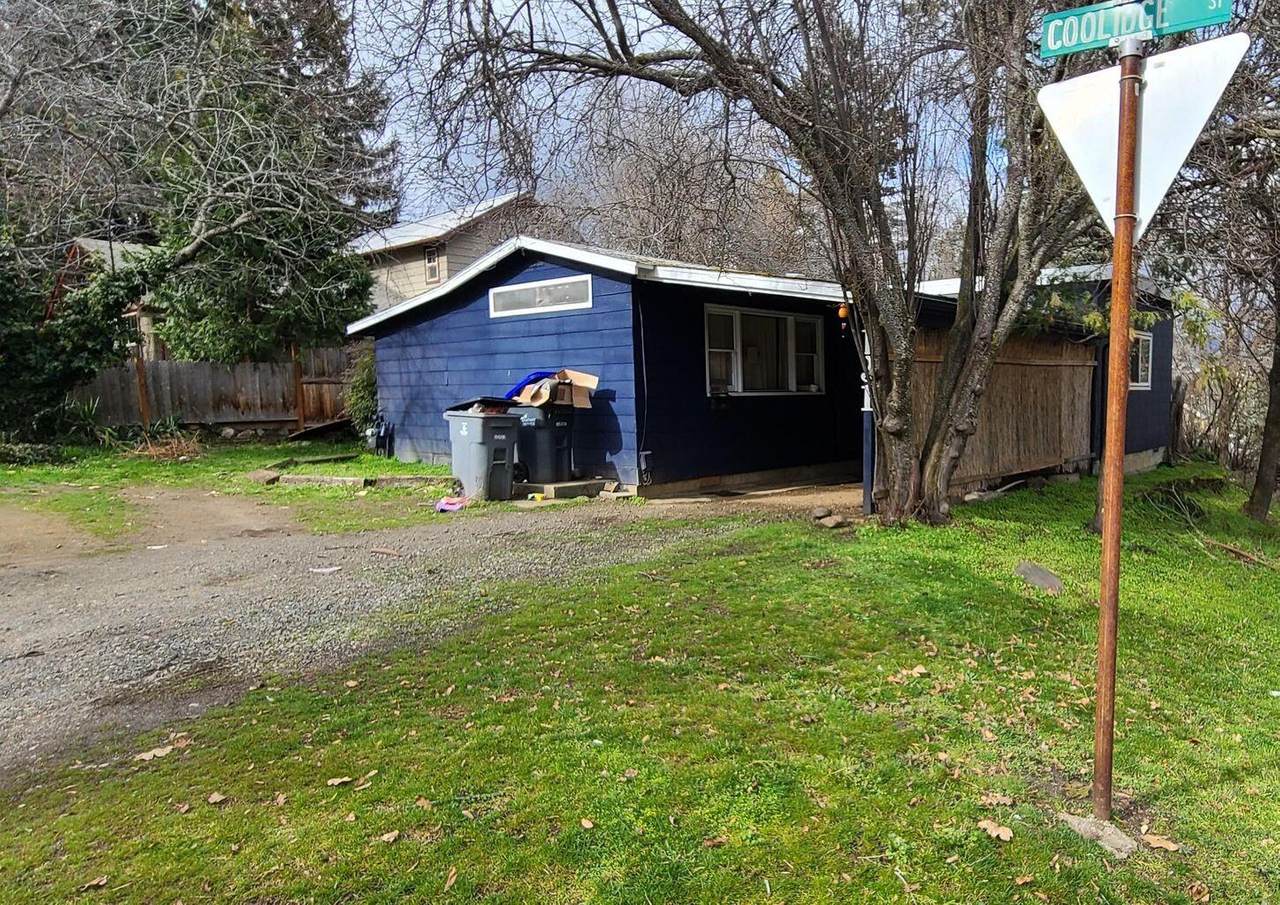 131 Coolidge Street - Photo 1