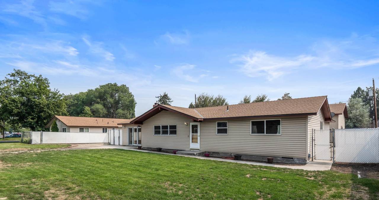 748 3rd Street - Photo 1