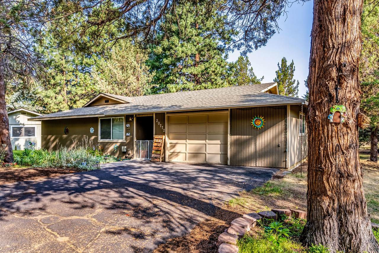 20772 Canterbury Court - Photo 1