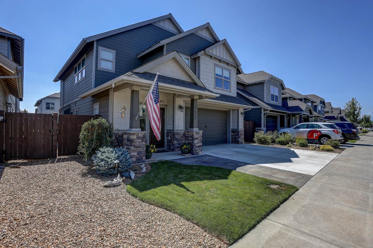 21357 Evelyn Place - Photo 1
