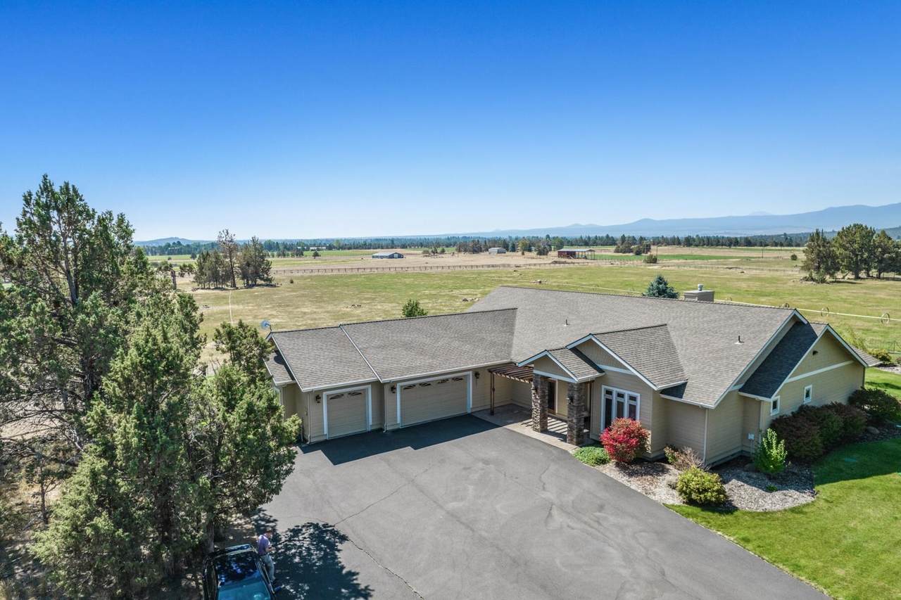 18929 Couch Market Road - Photo 1