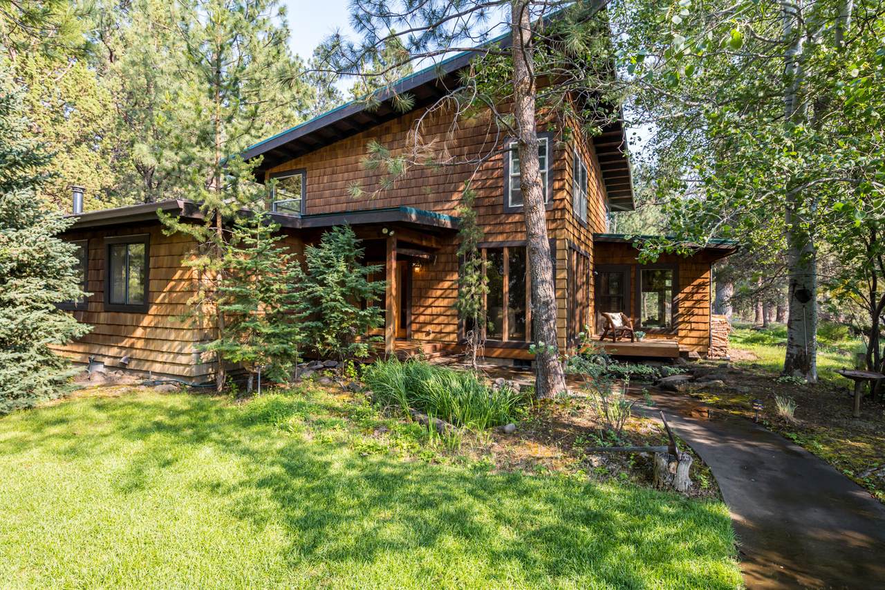 60620 Billadeau Road - Photo 1