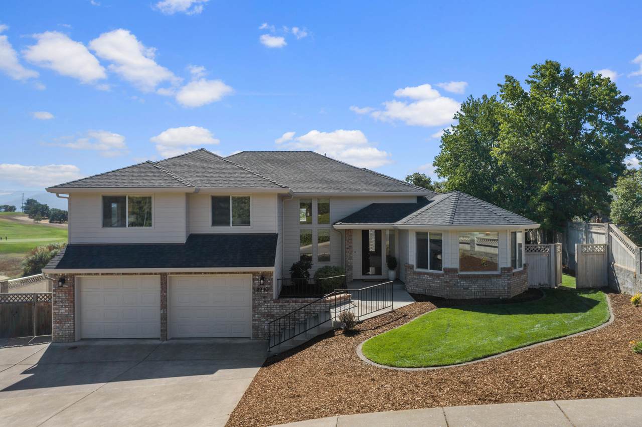 2710 Donna Lee Drive - Photo 1