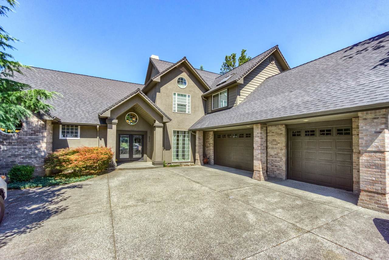 820 St Andrews Way - Photo 1