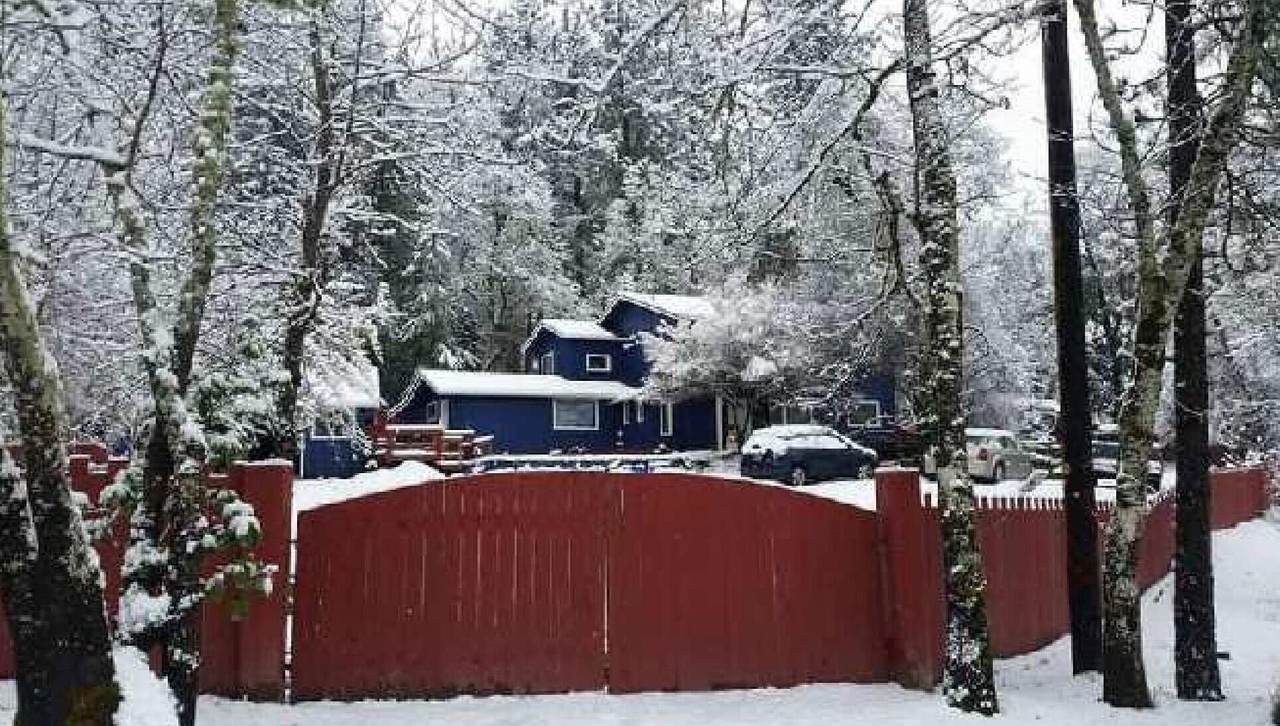 555 Harbeck Road - Photo 1