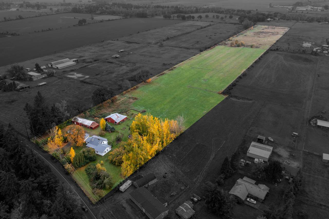 6605 Wallace Road - Photo 1
