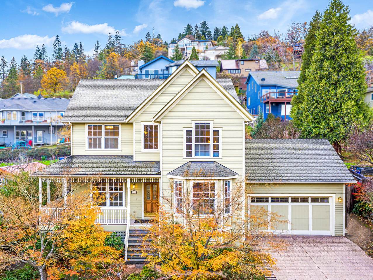 298 Luna Vista Street - Photo 1