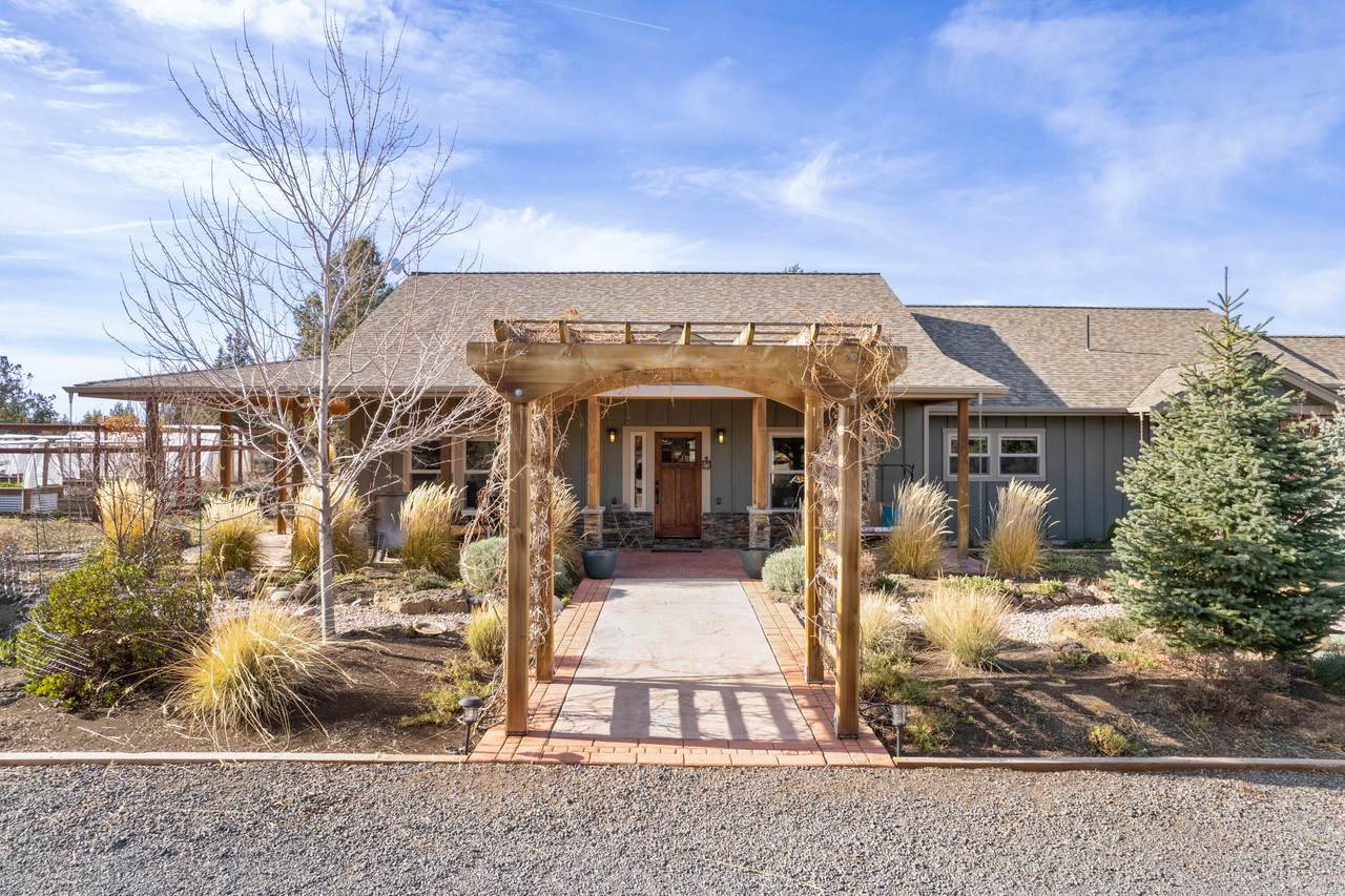 60995 Ward Road - Photo 1